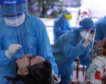 Xét nghiệm COVID-19 miễn phí cho gần 1.700 du khách mắc kẹt ở Đà Nẵng