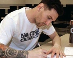 Dân mạng chế cảnh Messi viết thư chia tay 