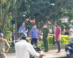 Giữa ban ngày phát hiện người đàn ông nghi bị đâm gục chết ở công viên