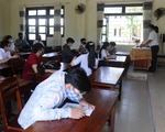 Thầy giáo coi thi tốt nghiệp THPT mắc COVID-19: Xét nghiệm 1.295 người F1, F2
