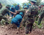 Mưa lũ ở Lào Cai: đất đá đè trúng nhà, đường ngập hơn 1 mét