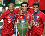 Cả mùa đá được 10 trận, cầu thủ Bayern vẫn có được cú... ăn 5