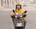 Tài xế giao thức ăn ở Trung Quốc bán mạng mỗi ngày vì thuật toán lạnh lùng