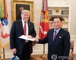 Ông Trump và ông Kim Jong Un đã gửi cho nhau 27 lá thư