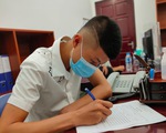 Chàng trai 19 tuổi ký giấy hiến tặng trái tim của cha cho bé trai 11 tuổi