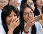 Cho học sinh dùng điện thoại trong lớp: Phù hợp với xu hướng dạy - học mới