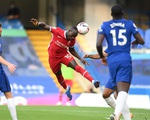Liverpool thắng dễ 10 người Chelsea