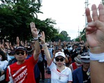 Quốc hội Thái Lan hoãn sửa đổi Hiến pháp, 