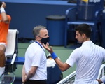 Đánh bóng trúng nữ trọng tài, Djokovic nói: 