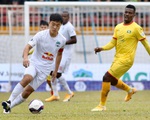 Vòng 3 V-League hoãn thi đấu 3 trận, các trận khác tiếp tục chờ chỉ đạo