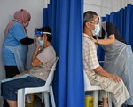 Malaysia phê duyệt có điều kiện tiêm vắc xin Sinovac cho trẻ 12-17 tuổi