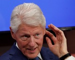 Cựu tổng thống Mỹ Bill Clinton nhập viện, không liên quan đến COVID-19