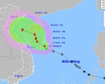 Áp thấp nhiệt đới đi chậm lại, tương tác với không khí lạnh rất đáng lo