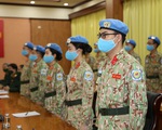 Trao quyết định của Chủ tịch nước cho 12 sĩ quan đi gìn giữ hòa bình Liên Hiệp Quốc