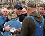 Tổng thống Biden thăm bang Kentucky sau trận lốc xoáy lịch sử
