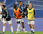 Real Madrid chao đảo trong ‘bão’ COVID-19