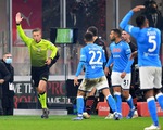 Bị VAR từ chối bàn thắng phút 90, AC Milan thua đau trước Napoli