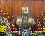 An vị tượng thờ Đại tướng Võ Nguyên Giáp tại Sở chỉ huy chiến dịch Điện Biên Phủ