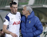 Bale khoe khỏe trên mạng xã hội, Mourinho nổi giận