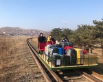 Các nhà ngoại giao Nga rời Triều Tiên bằng xe đẩy đường sắt