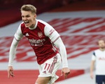 Arsenal thắng ngược Tottenham tại Emirates