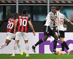 Vào sân từ ghế dự bị, Pogba ghi bàn thắng đưa Manchester United vào tứ kết