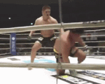 Võ sĩ sumo hạ gục đối thủ MMA chỉ sau 6 giây