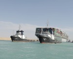Giao thông kênh đào Suez được khôi phục hoàn toàn sau vụ tàu mắc cạn