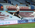 Thắng ngược Aston Villa, Man City tiến gần hơn đến ngôi vô địch