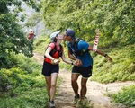 Cô gái đến từ Sa Pa bất ngờ vô địch cự ly 70km tại Vietnam Trail Marathon 2021