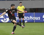 Lewandowski cân bằng kỷ lục 49 năm của huyền thoại Gerd Muller