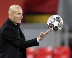 Zidane chia tay Real Madrid vào cuối mùa