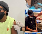 Được tiêm vắc xin, Ronaldinho, Neymar hạnh phúc nói: 