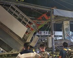 Kinh hoàng sập cầu vượt metro ở thủ đô Mexico, ít nhất 20 người chết