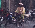 Nam Bộ tiếp tục mưa chuyển mùa, Trung Bộ, Tây Nguyên mưa lớn do áp thấp