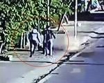 Xử lý 2 người đàn ông hành hung nữ lao công