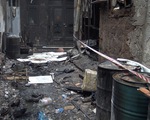 Vụ cháy 8 người chết: Nhiều thùng phuy hóa chất chắn lối thoát duy nhất