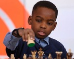 Cậu bé vô gia cư trở thành nhà vô địch cờ vua 10 tuổi
