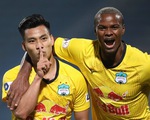 Đồng ý tổ chức V-League 2021 thi đấu tập trung, không có khán giả ở giai đoạn 2