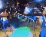 Bị loại ở Libertadores, cầu thủ Boca Juniors nổi điên tấn công trọng tài và cảnh sát