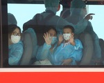 Máy bay đưa 240 người Huế từ TP.HCM về quê tránh dịch an toàn