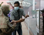 Thủ đô Jakarta của Indonesia mở cửa trung tâm mua sắm cho người đã tiêm vắc xin