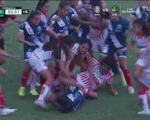 Video: Đánh nhau như... phim ở trận đấu bóng đá nữ Mexico