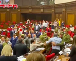 Các nghị sĩ Armenia đánh nhau ngay giữa phòng họp lớn