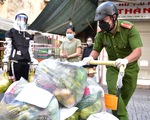 Chiến sĩ công an ‘chốt đơn’ đi chợ giúp dân ngay trong ngày