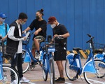 TP.HCM: Mỗi ngày 2.000 lượt người thuê xe đạp công cộng dạo chơi