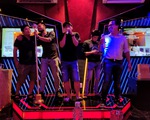 TP.HCM: Karaoke đắt khách nhưng không 