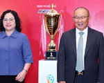 HLV Park Hang Seo xuất hiện tại lễ công bố Giải bóng đá sinh viên toàn quốc 2022
