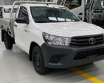 Toyota Hilux thuần điện giá gấp 3 lần bản chạy xăng dầu