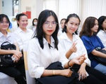 "Em sẽ không bỏ học, dù cuộc sống khó khăn đến thế nào"